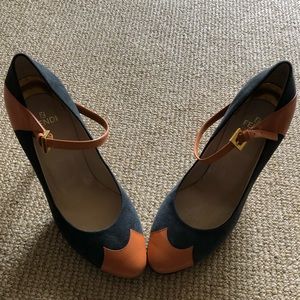 Preowned Fendi Vintage Women’s Shoes.